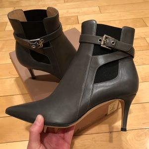 Gianvito Rossi dark gray booties: Vitello Lapis